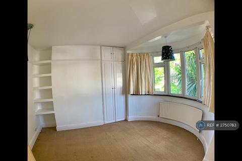 undefined, Ashburton Road, Ruislip Manor, HA4