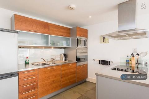 undefined, Madison Apartments, Southwark, London, SE1