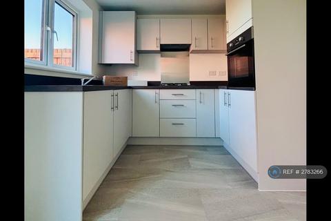 3 bedroom semi-detached house to rent, Anderton Drive, Sutton, WA9