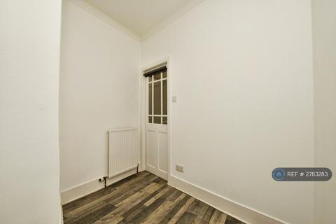 undefined, First Floor Right, Aberdeen, AB24