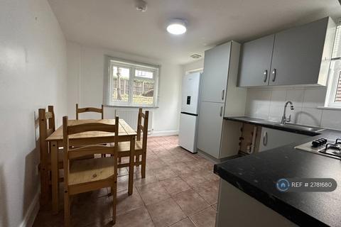 undefined, Ewart Grove, London, N22