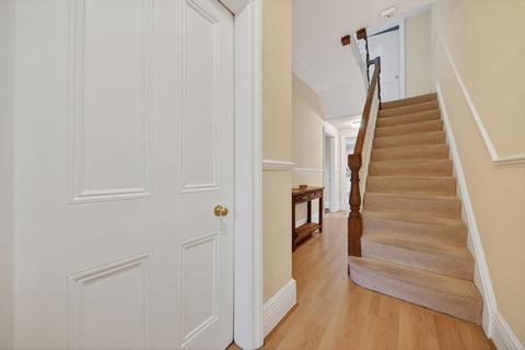 5 bedroom semi-detached house for sale, Leeds LS15