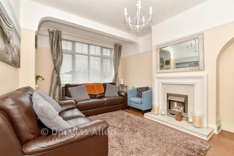 4 bedroom terraced house for sale, Eccleston Crescent, Romford, Essex