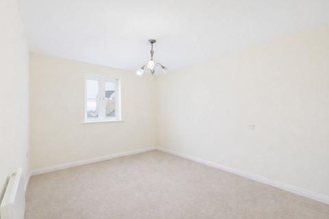 2 bedroom flat for sale, Dainty Grove, Grange Park, NN4