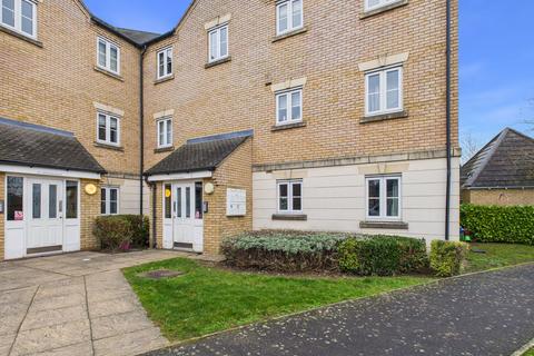 2 bedroom flat for sale, Dainty Grove, Grange Park, NN4