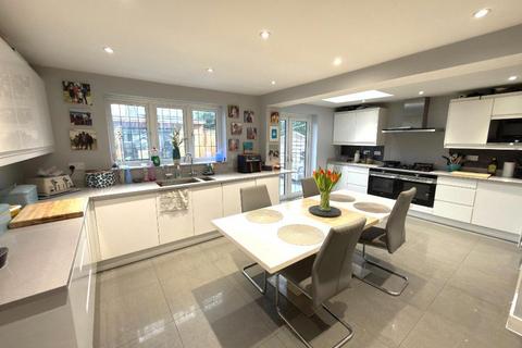 undefined, Barton Hills, Luton LU3