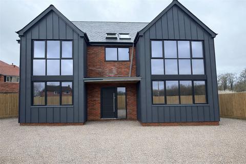 undefined, Bishops Green, Newbury, Berkshire, RG20