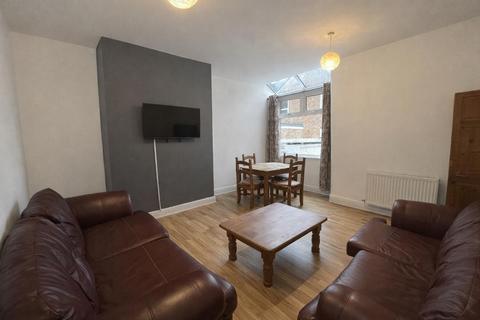 4 bedroom terraced house to rent, Braemar Road, Manchester, M14 6PN