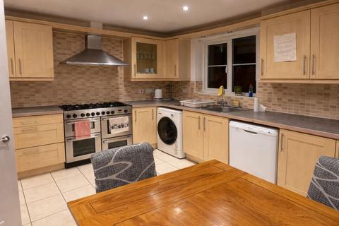 3 bedroom end of terrace house for sale, Deneb Drive, Swindon SN25