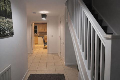 3 bedroom end of terrace house for sale, Deneb Drive, Swindon SN25
