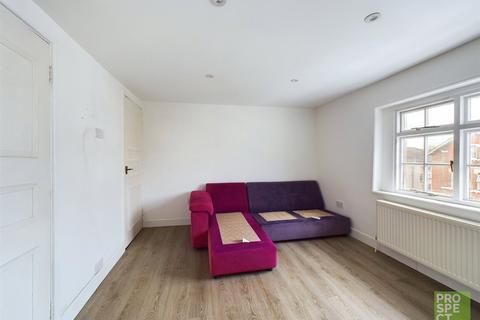 undefined, Russell Street, Reading, Berkshire, RG1