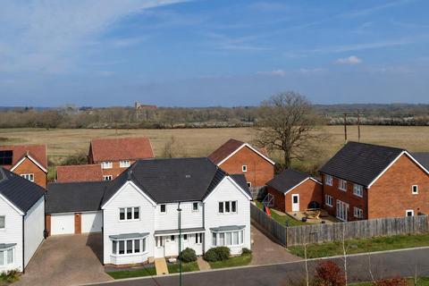 3 bedroom semi-detached house for sale, Iden Hurst, Hurstpierpoint BN6