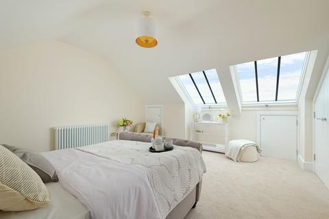 4 bedroom townhouse for sale, The Crescent, Sandgate, CT20