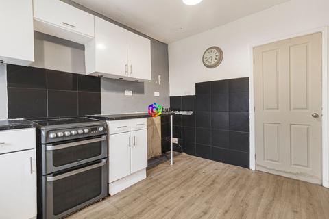 3 bedroom semi-detached house for sale, Lansbury Avenue, Mastin Moor, S43