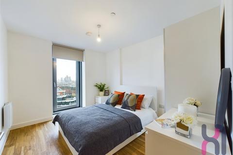 1 bedroom flat to rent, Media City, Michigan Point Tower D, 18 Michigan Avenue, Salford, M50