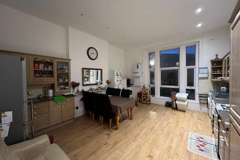 undefined, Alkham Road, London N16