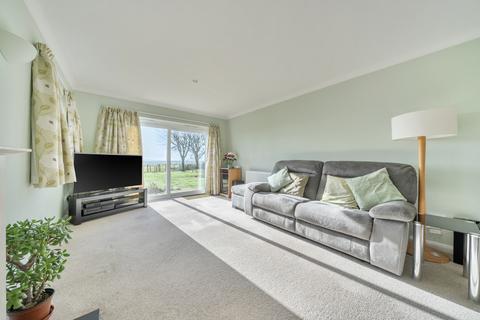 undefined, Park Close, Buckinghamshire MK18