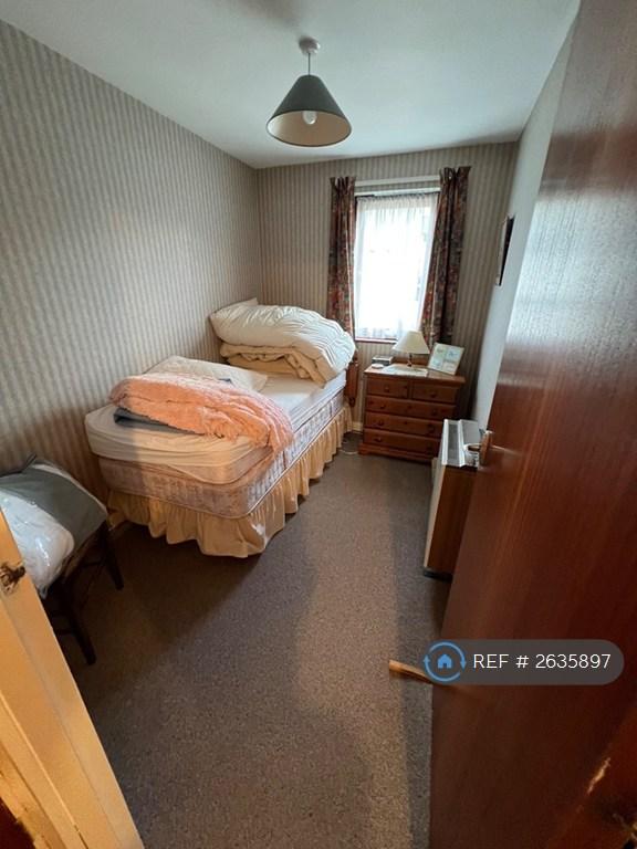 Single Bedroom