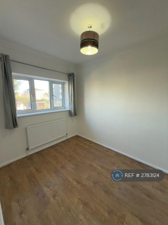Bedroom 3 (Single)