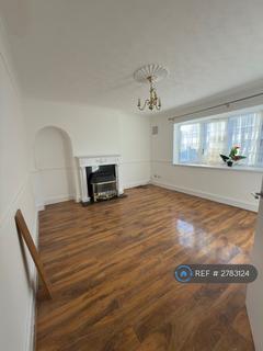 4 bedroom terraced house to rent, Elsinge Road, London, EN1