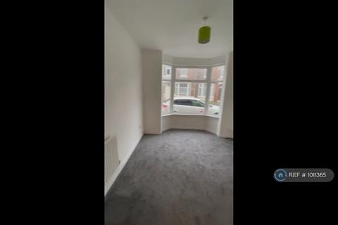 3 bedroom terraced house to rent, Teesdale Terrace, Stockton-On-Tees, TS17