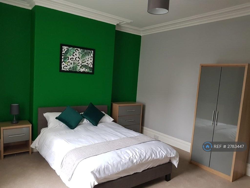 Bedroom 1 -Let