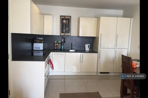 2 bedroom flat to rent, Union Lane, Isleworth, TW7
