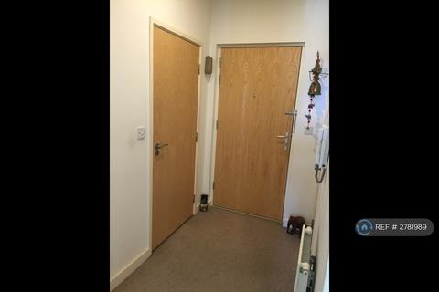 2 bedroom flat to rent, Union Lane, Isleworth, TW7