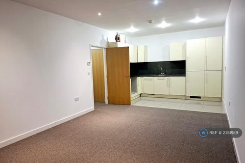 undefined, Union Lane, Isleworth, TW7