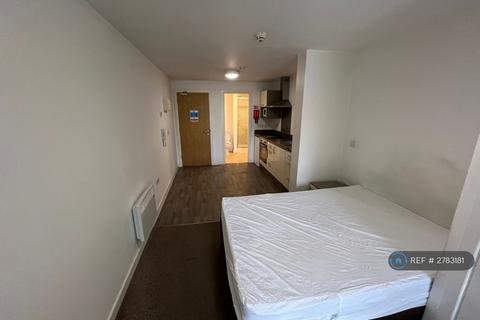 Studio to rent, Minerva House, Nottingham, NG1