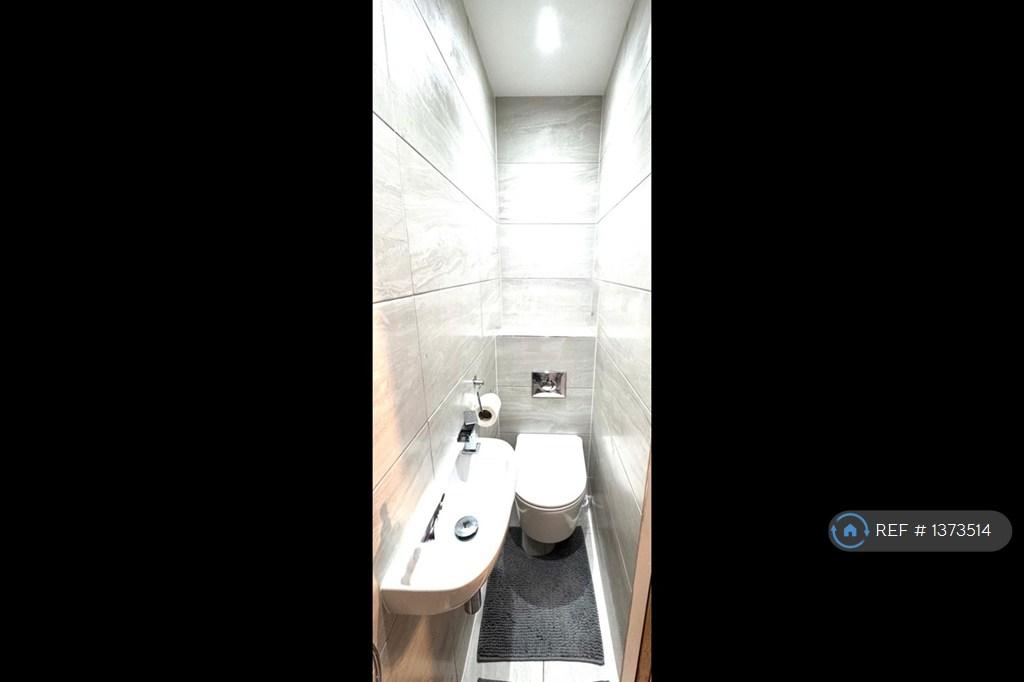 En-Suite Shower/Wc