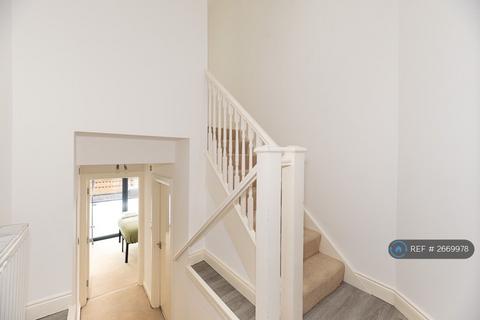 undefined, Spa Road, London, SE16