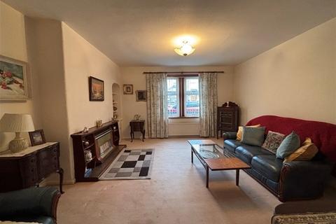 2 bedroom flat for sale, Edinburgh Road, Peebles