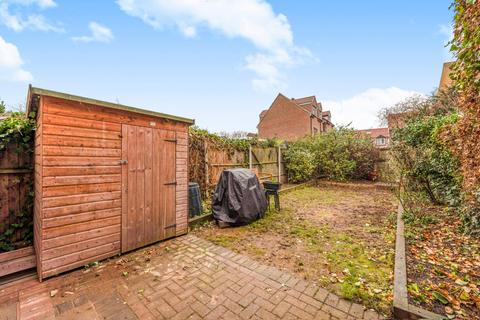 undefined, Shipwright Road, London, SE16