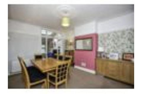 undefined, College Avenue, Grays, RM17