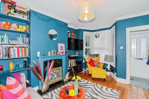 3 bedroom terraced house for sale, Merton Road, Norwich, NR2