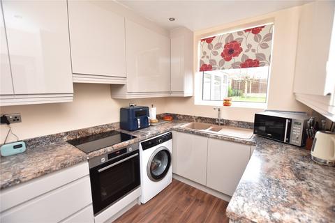 3 bedroom semi-detached house for sale, Sandway, Leeds, West Yorkshire