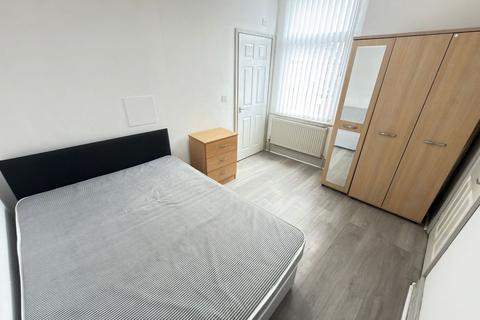 1 bedroom flat to rent, Sheil Road, Liverpool
