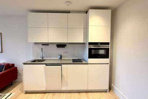 Studio to rent, Olympic Way