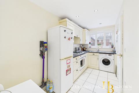 undefined, Langdon Close, Templetown