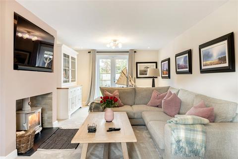 4 bedroom detached house for sale, Harrow Drive, Headley, Thatcham, Hampshire, RG19