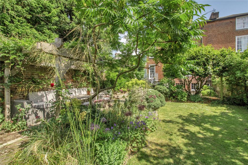 Rear Gardens