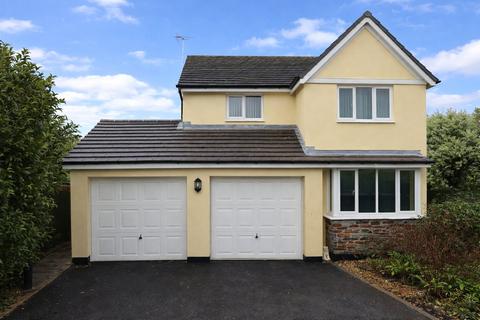 4 bedroom detached house for sale, Stanbridge Park, Bideford, Devon, EX39