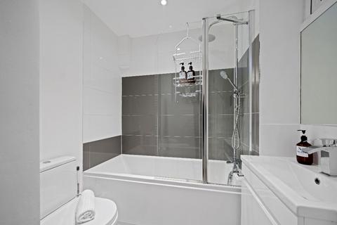 1 bedroom flat to rent, Royal Parade, Dawes Road, London