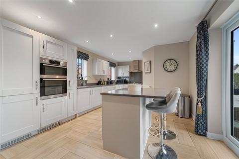 4 bedroom detached house for sale, Hensman Close, Bishop's Stortford, Hertfordshire, CM23