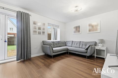 undefined, Colburn Way, Grays