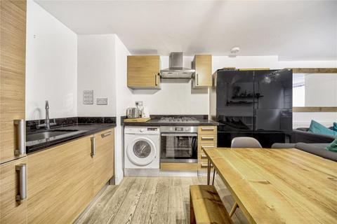 1 bedroom flat to rent, Bedford Road, London SW4