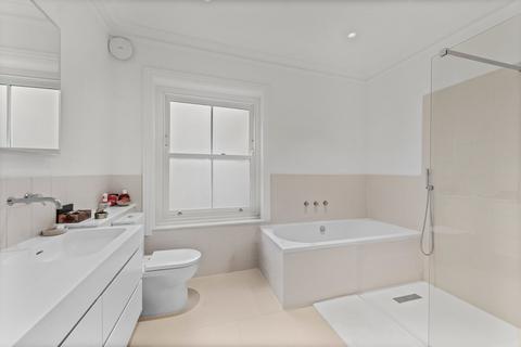 undefined, Onslow Avenue, Surrey TW10