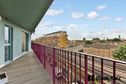 2 bedroom apartment to rent, SE17
