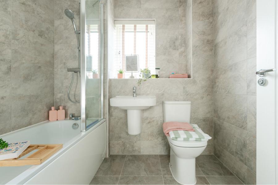 Family friendly bathroom